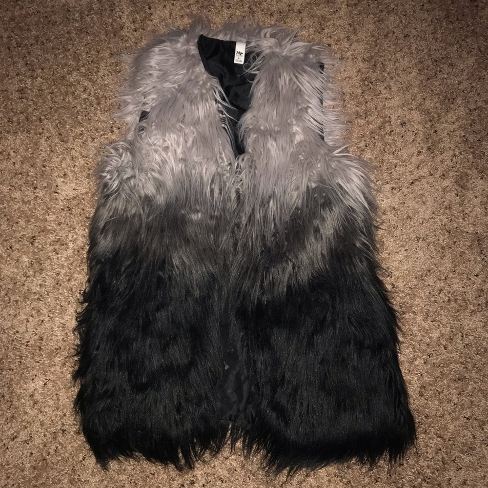 FURRY FUN VEST!